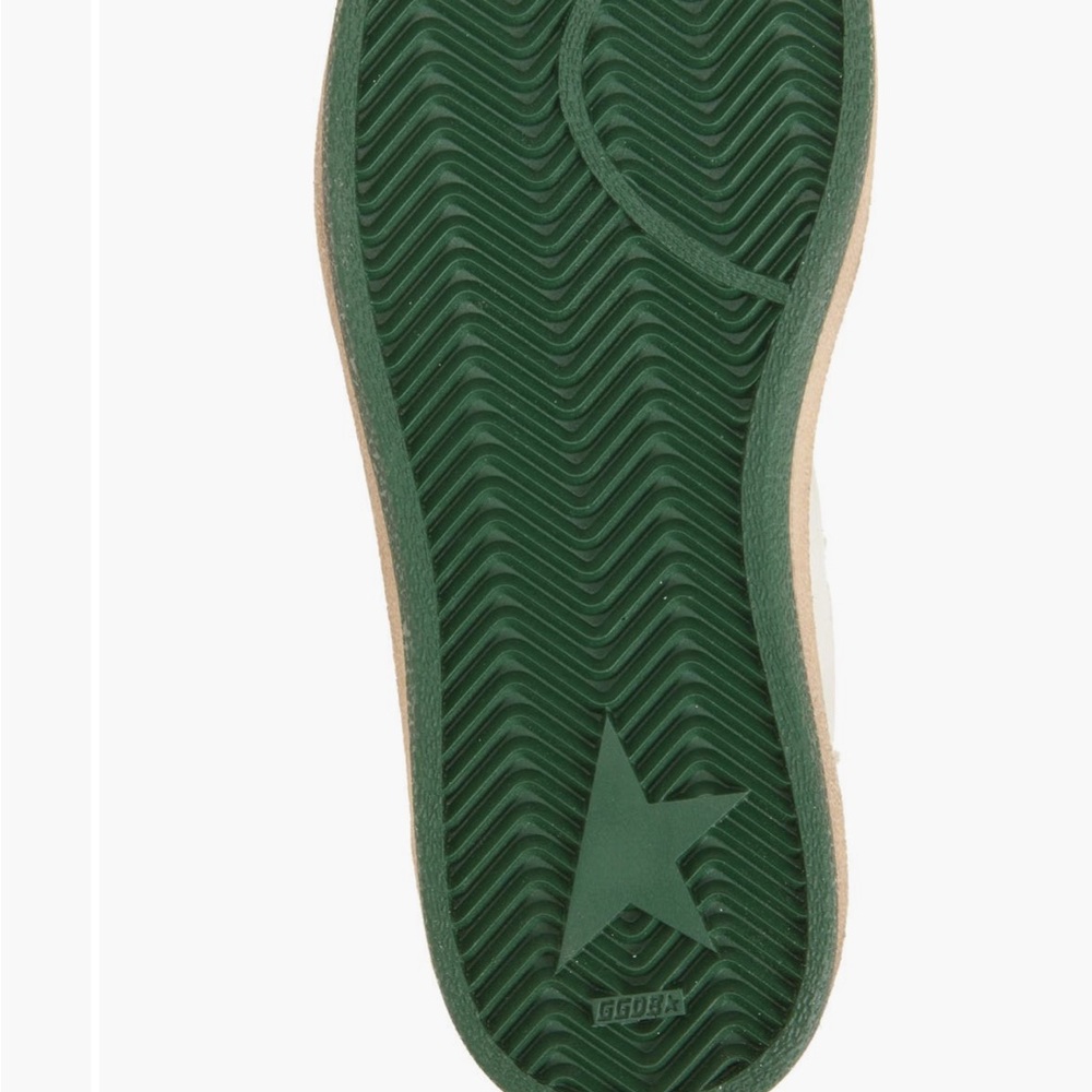 Golden Goose Ball Star in Green - Picture 2 of 5